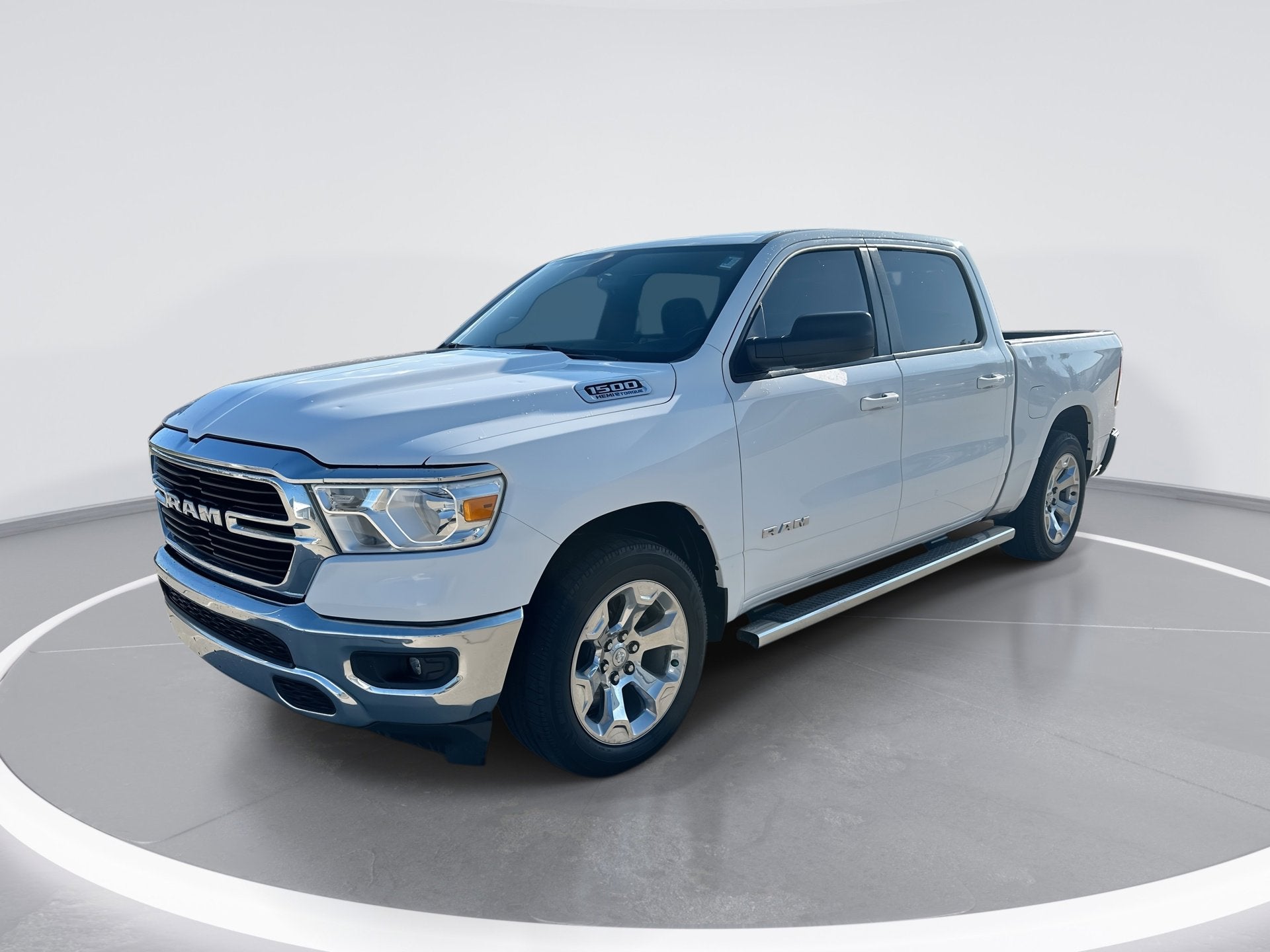 2021 RAM 1500 Big Horn in Bright White Cl — front three-quarter view