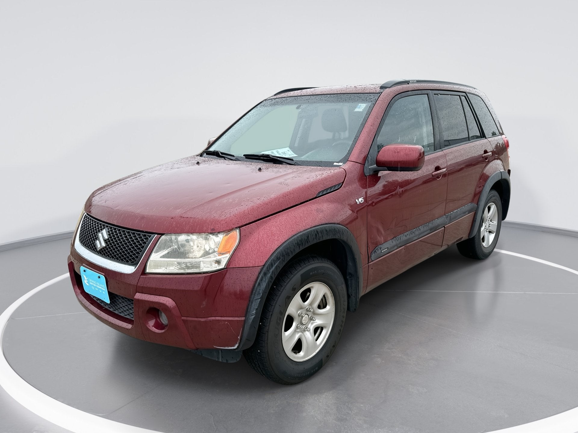 2006 Suzuki Grand Vitara Premium in Other — front three-quarter view